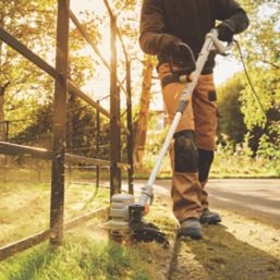 Refurb Titan TTB820GGT 600W 230V Corded  Grass Trimmer