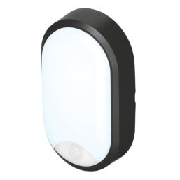 4lite Pylus Outdoor Oval LED Bulkhead Wall Light With PIR Sensor Black 12.5W 1100lm