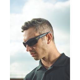 DEWALT Auger Smoke Lens Safety Specs