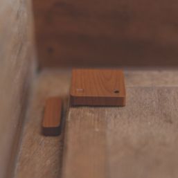 Shelly BLU Door/Window Sensor Brown