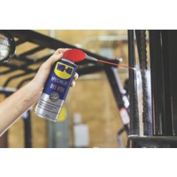 WD-40 dry lubricant