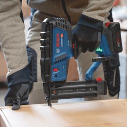 Bosch GNH 18V-50 M Professional  54mm 18V Li-Ion AMPShare Brushless Second Fix Cordless Nail Gun - Bare
