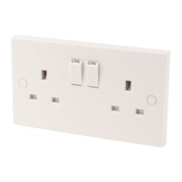 Essentials  13A 2-Gang DP Switched Plug Socket White