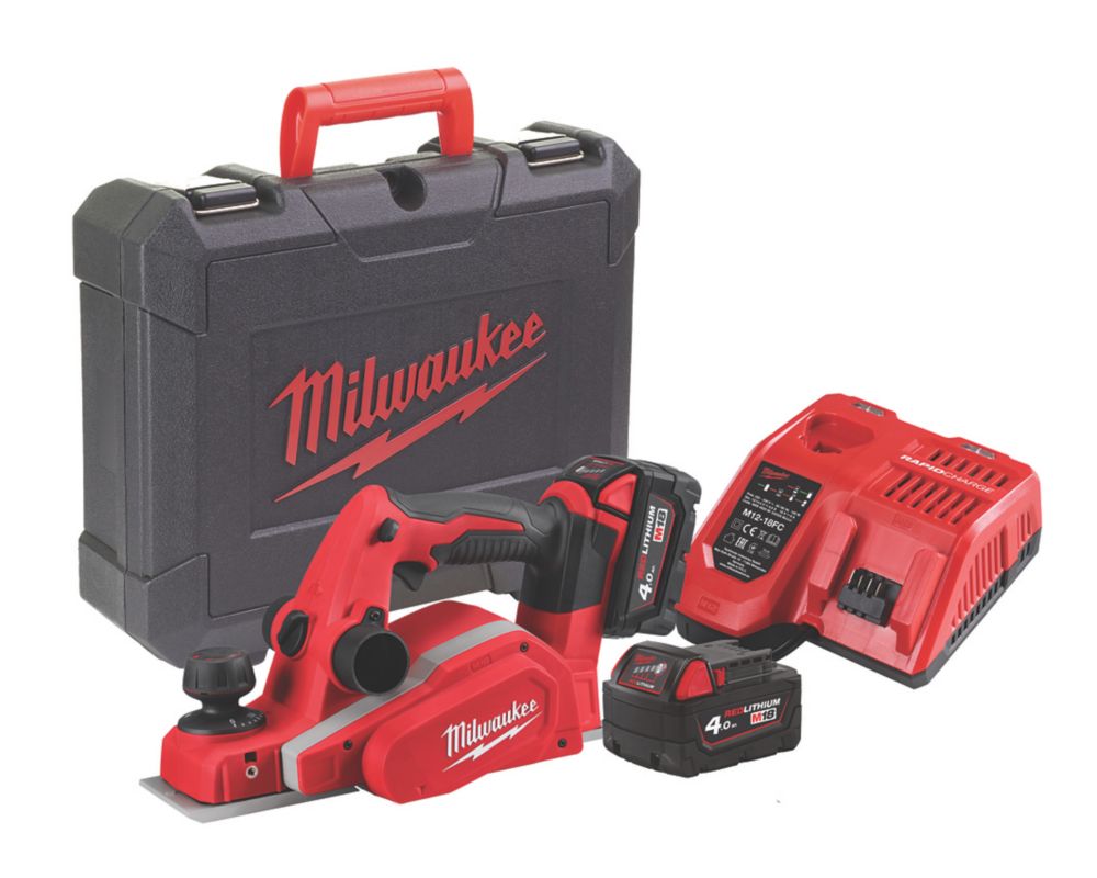 Milwaukee M18 BP 402C 18V 2 x 4.0Ah Li Ion RedLithium Cordless