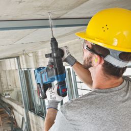 Bosch GBH 18V-26 F 3.73kg 18V 2 x 5.0Ah Li-Ion CoolPack Brushless Cordless SDS Plus Rotary Hammer Drill