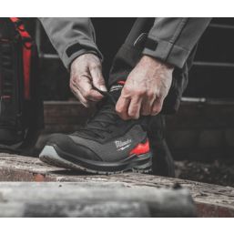 Milwaukee Flextred Size 9  Black   Safety Boots