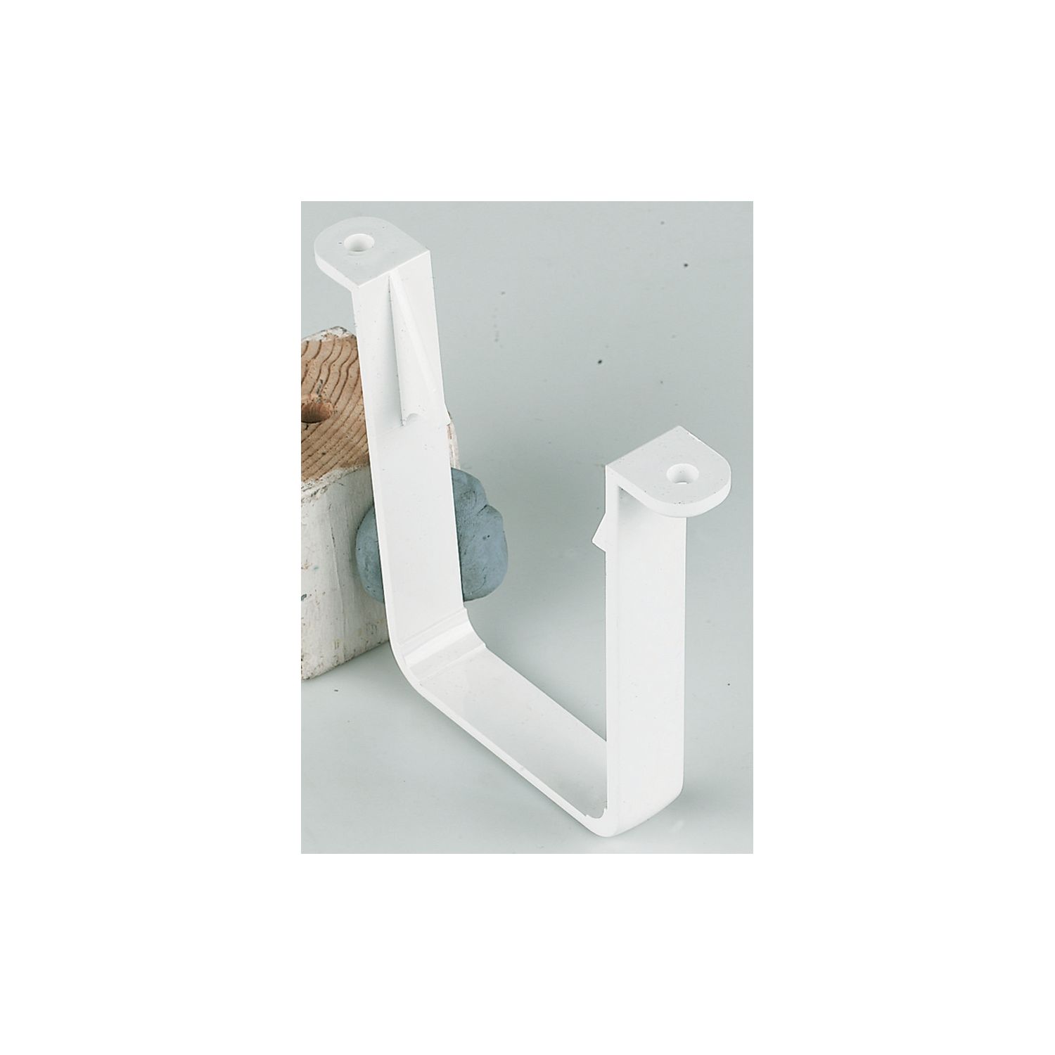 FloPlast Square Pipe Clips White 65mm 10 Pack (37906)