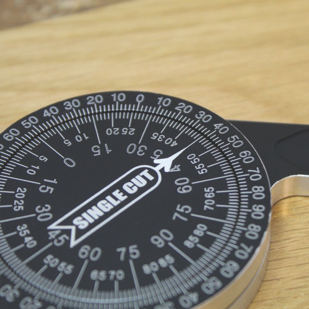 Protractor deals angle finder