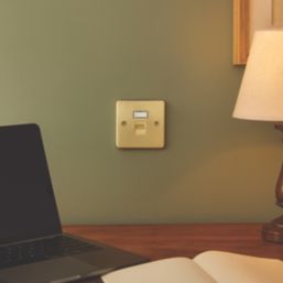 Knightsbridge  1-Gang RJ45 Brushed Brass with Colour-Matched Inserts