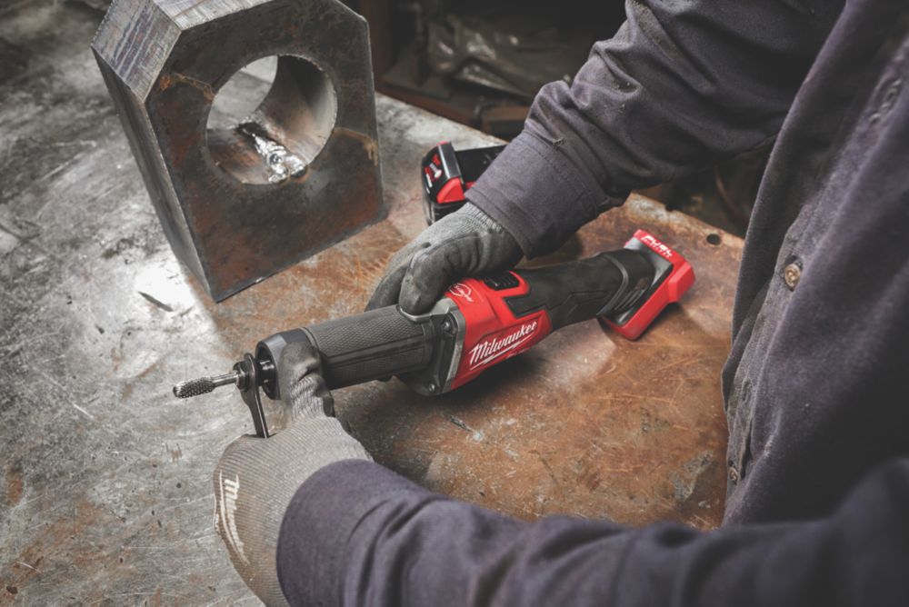 Milwaukee angle deals grinder screwfix