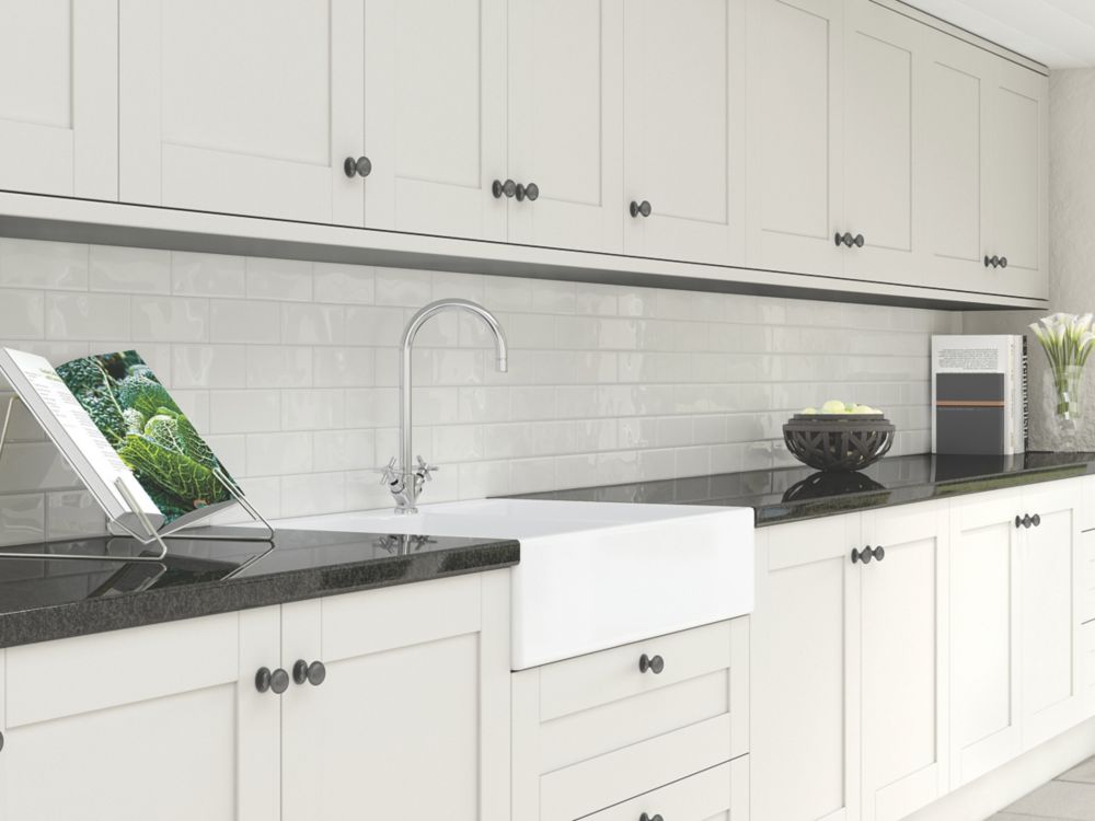 Splashwall White Composite Splashback 2440mm X 1220mm X 3mm - Screwfix