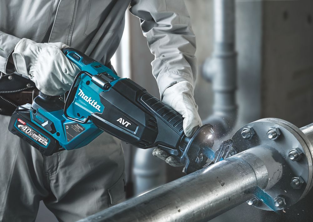 Screwfix makita reciprocating saw hot sale