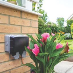 British General Outdoor Power Kit IP66 13A 2-Gang DP Weatherproof Outdoor Switched Active RCD Socket