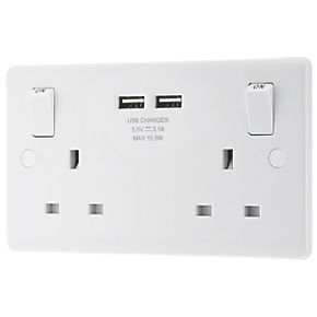Manningham Electrical 13A 2 Gang Single Pole Type A USB Switched Socket White 