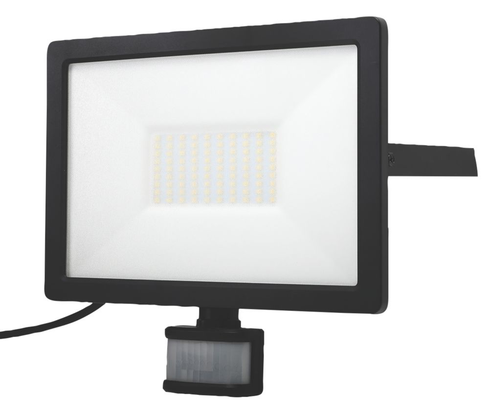 Garden floodlight store with sensor