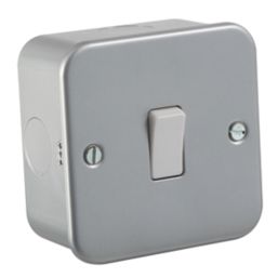 Knightsbridge  10AX 1-Gang 2-Way Metal Clad 10AX Switch with White Inserts