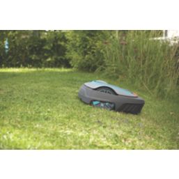 Gardena 18V 2.0Ah Li-Ion Wireless Charging Brushless Cordless 16cm Sileno City 500m² Robotic Mower