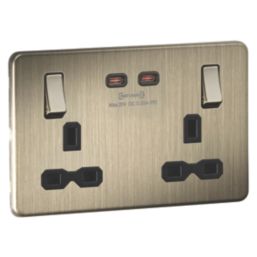Knightsbridge  13A 2-Gang DP Switched Socket + 3.25A 65W 2-Outlet Type C USB Charger Antique Brass with Black Inserts