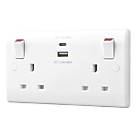British General 800 Series 13A 2-Gang SP Switched Socket + 4.2A 2-Outlet Type A & C USB Charger White