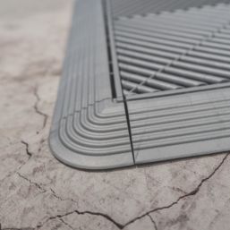 Swisstrax Ribtrax Pro Corner Pearl Silver 63mm x 63mm 4 Pack