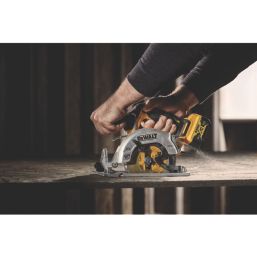 DeWalt DCS512P2-GB 140mm 12V 2 x 5.0Ah Li-Ion XR Brushless Cordless Circular Saw