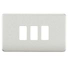 Knightsbridge  3-Module Grid Faceplate Brushed Chrome