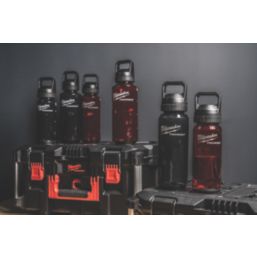 Milwaukee PACKOUT Plastic Bottle With Chug Lid 1005ml Black