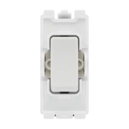 British General Nexus 800 Grid 20A Grid Intermediate Switch White