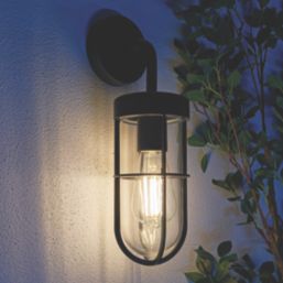 Zink Woking Outdoor Wall Light Fitting Black