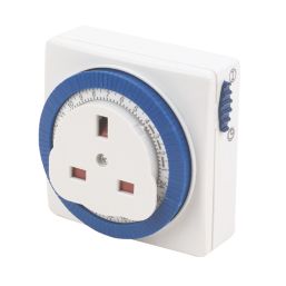 Masterplug TMS24 Mechanical Plug-In & Plug-Through Timer - Screwfix