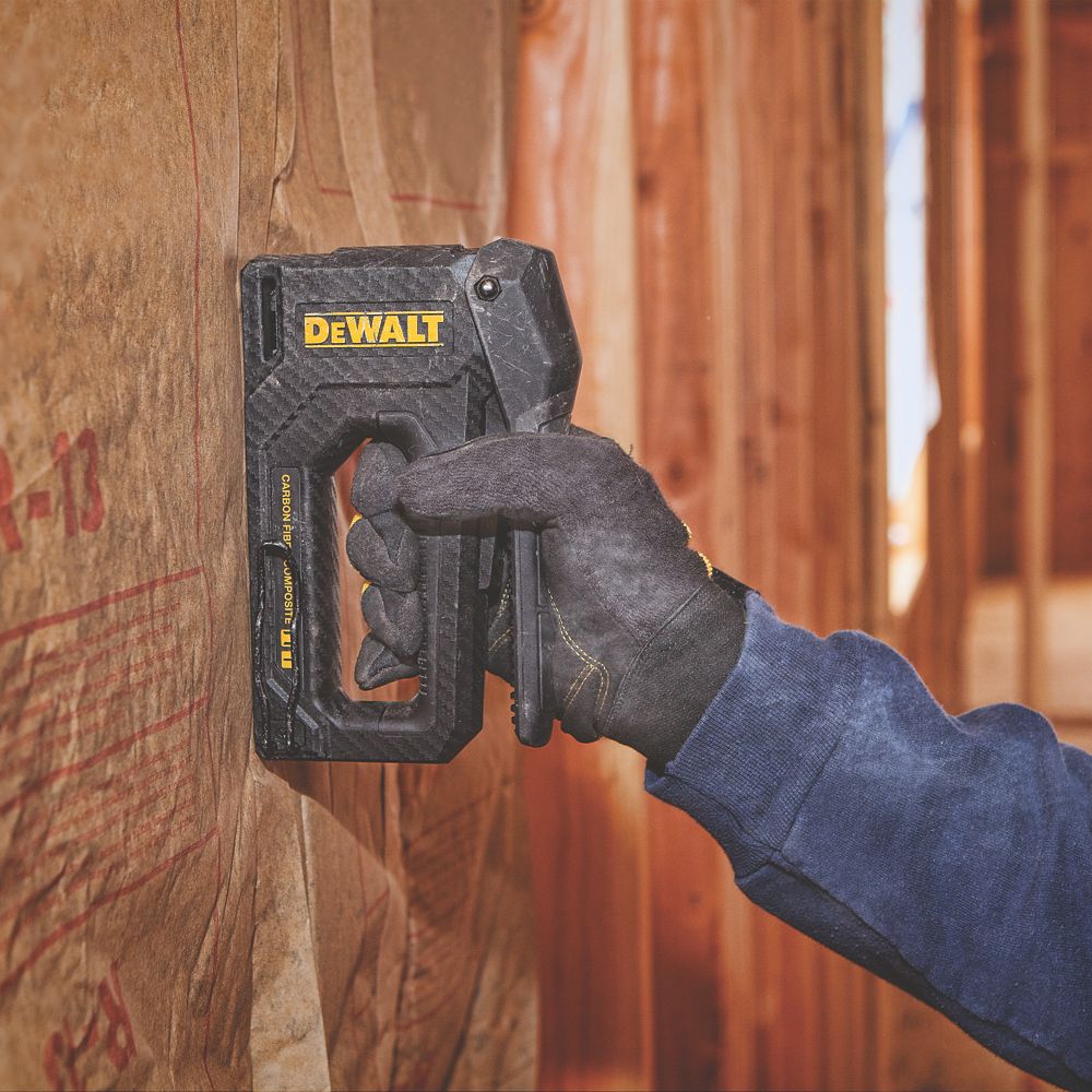 Dewalt staple online gun