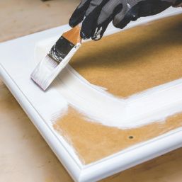 Leyland Trade  750ml White Matt  Interior & Exterior Wood Primer