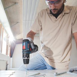 Bosch GSB 12V-15 12V 2 x 2.0/4.0Ah Li-Ion CoolPack  Cordless Combi Drill