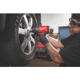 Milwaukee M18FHIW2F12-502X FUEL 18V 2 x 5.0Ah Li-Ion RedLithium Brushless Cordless Impact Wrench