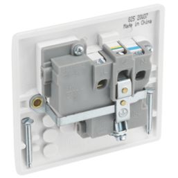 British General 800 Series 13A 1-Gang SP Switched Power Socket White with LED