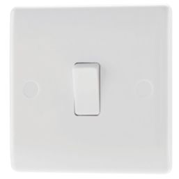 British General 800 Series 10AX 1-Gang 2-Way Light Switch  White