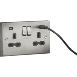 Knightsbridge  13A 2-Gang SP Switched Socket + 4.0A 20W 2-Outlet Type A & C USB Charger Brushed Chrome with Black Inserts