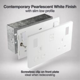 British General Evolve 13A 2-Gang SP Switched Socket + 3.25A 65W 2-Outlet Type C USB Charger Pearlescent White with White Inserts
