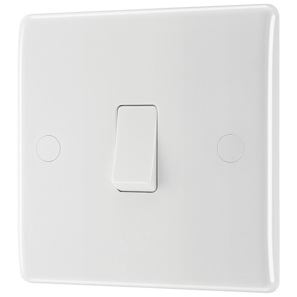 British General 800 Series 10AX 1-Gang Intermediate Switch White