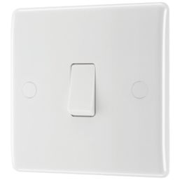 British General 800 Series 10AX 1-Gang Intermediate Switch White
