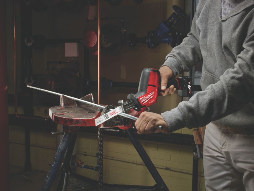 Milwaukee m12 outlet chz