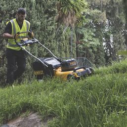 DeWalt  18V Li-Ion XR Brushless Cordless 48cm Rotary Lawn Mower - Bare