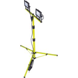 Luceco LED Tripod Work Light 2 x 20W 2 x 1600lm 220 240V Screwfix