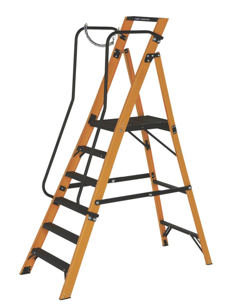 Werner Megastep Fibreglass 6-Tread Platform Ladder  With Handrail 1.27m