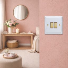 Varilight  10A 2-Gang 2-Way Light Switch  Georgian White