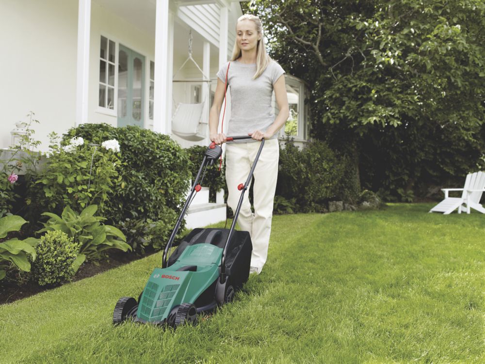 Bosch ROTAK 320ER 1200W 32cm Rotary Lawn Mower 230V Screwfix