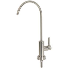 Faucet waterer outlet