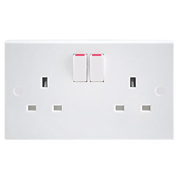 British General 900 Series 13A 2-Gang SP Switched Plug Socket White   5 Pack