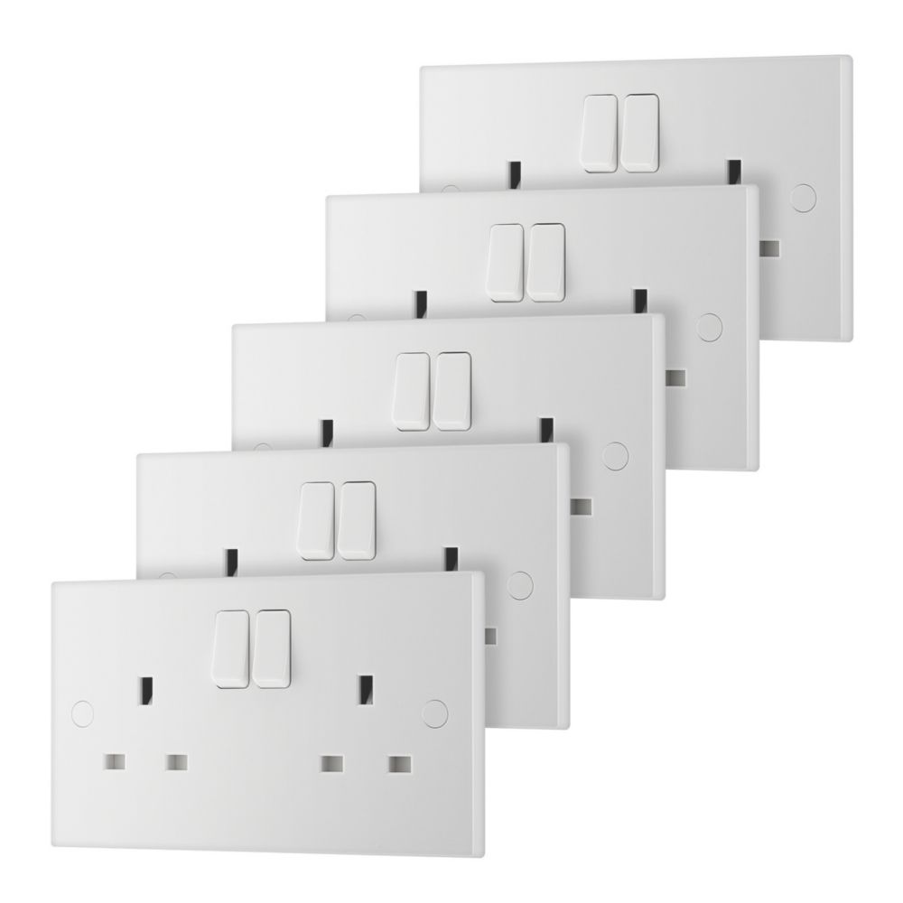 British General 900 Series 13A 2-Gang SP Switched Plug Socket White   5 Pack