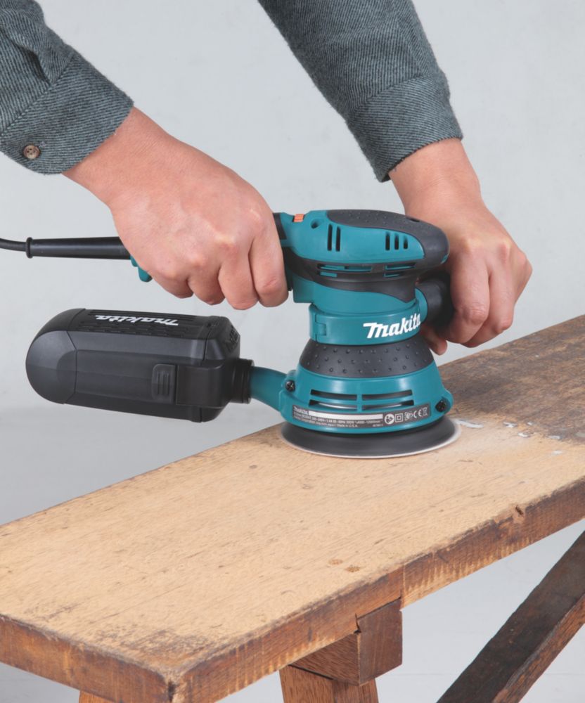 Makita random deals orbital sander 240v